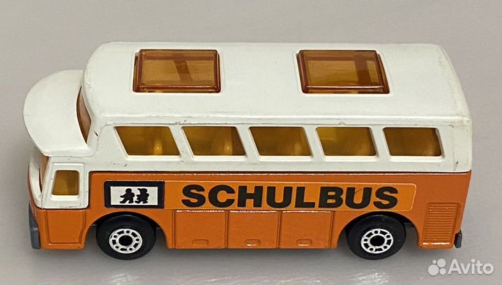Matchbox superfast #65 Airport Coach