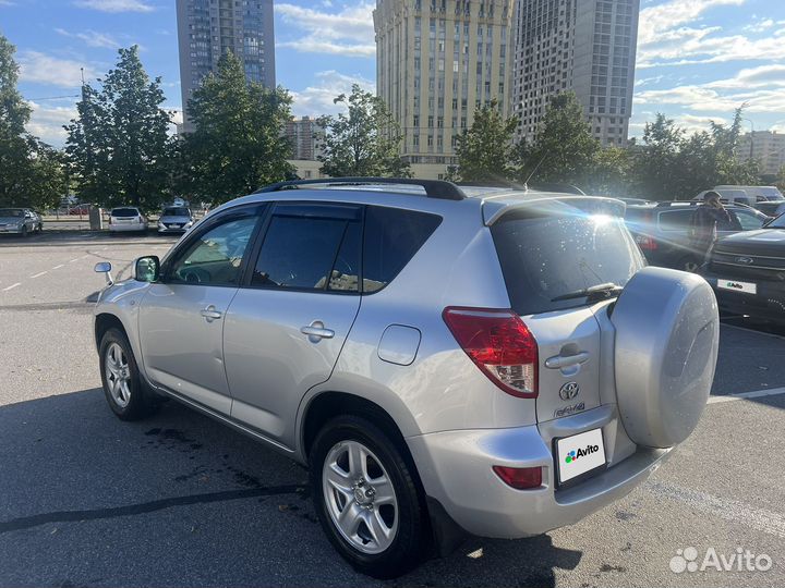 Toyota RAV4 2.4 AT, 2008, 134 000 км
