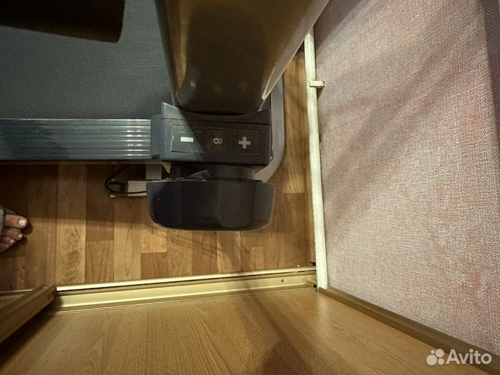 Беговая дорожка механическая