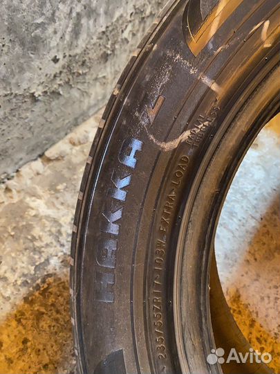 Nokian Tyres Hakka Z 235/55 R17