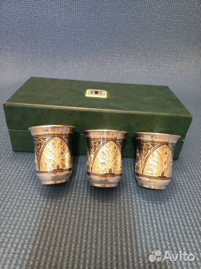 Набор из 3-х серебряных стопок Кубачи