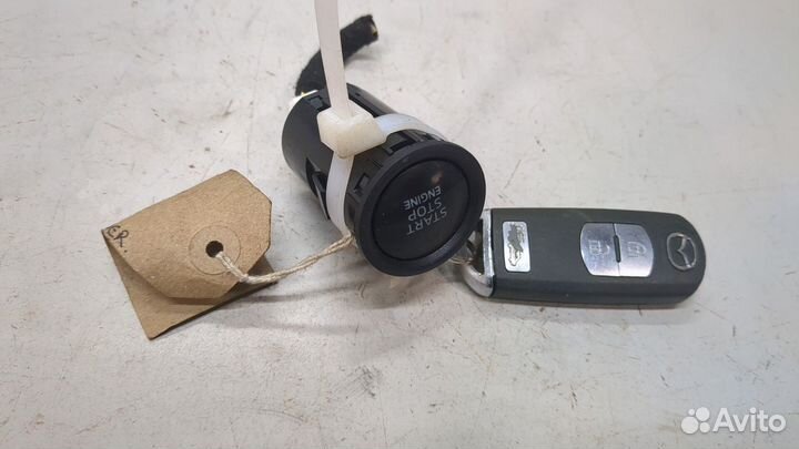 Ключ зажигания Mazda 3 (BM), 2015