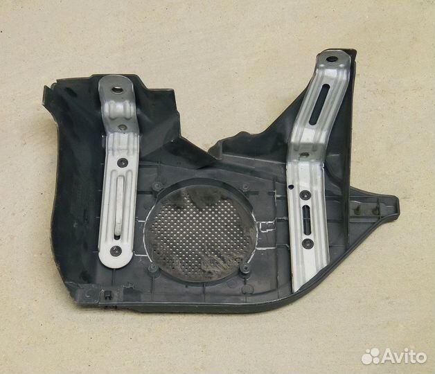 Пластик салона левый задний Accent I (X3), 3х двер