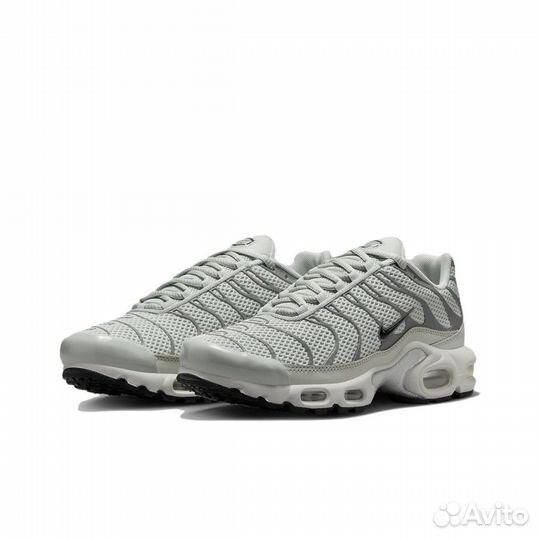 Nike Air Max Plus “Grey Chrome”