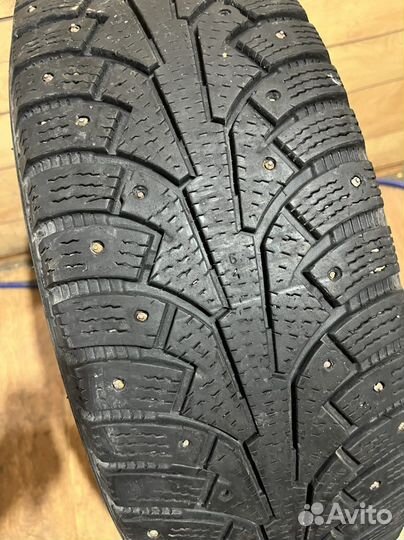 Nokian Tyres Hakkapeliitta 5 SUV 225/65 R17
