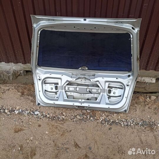 Дверь багажника шкода фабия 1