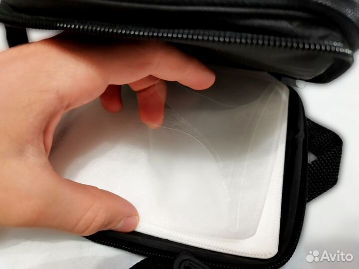 Чёрная сумка для компакт-дисков