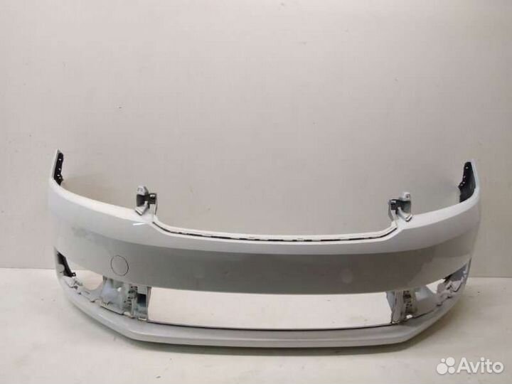Шкода рапид бампер передний белый