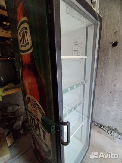 Продам холодильный шкаф