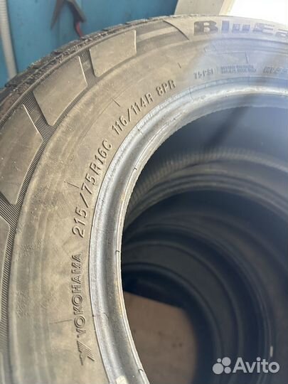 Yokohama BluEarth-Van RY55 215/75 R16C