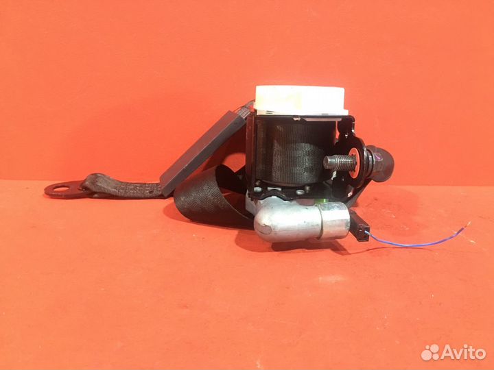 Ремень безопасности передний левый Kia Venga