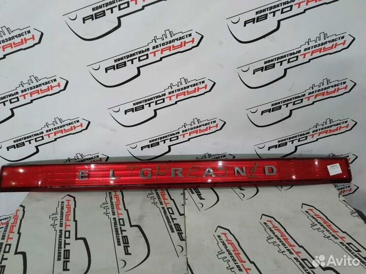 Фальшпанель nissan elgrand E51 ME51 MNE51 NE51 D00