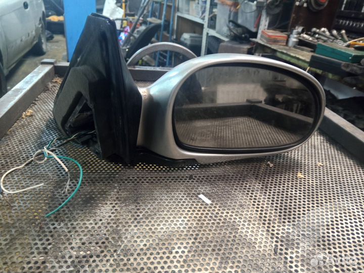 Зеркало правое электрическое kia shuma, spectra