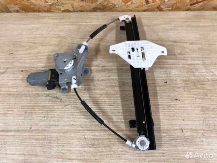 Стеклоподъемник задний правый Ssangyong Kyron