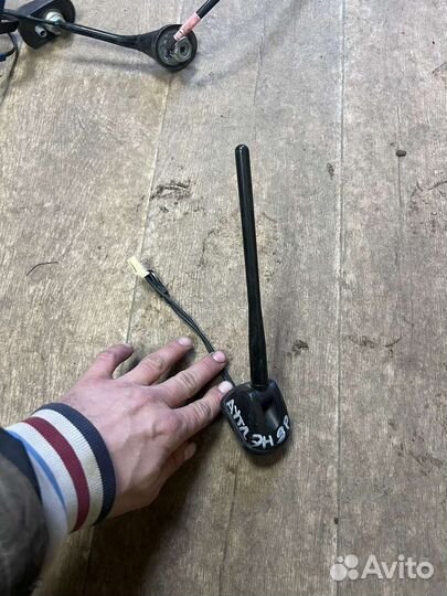 Антенна Mitsubishi Outlander xl