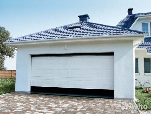 Секционные ворота