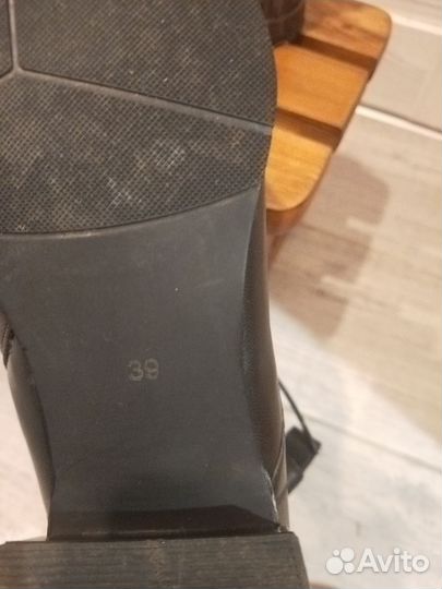 Сапоги женские, демисезон, нат. кожа, 39 размер