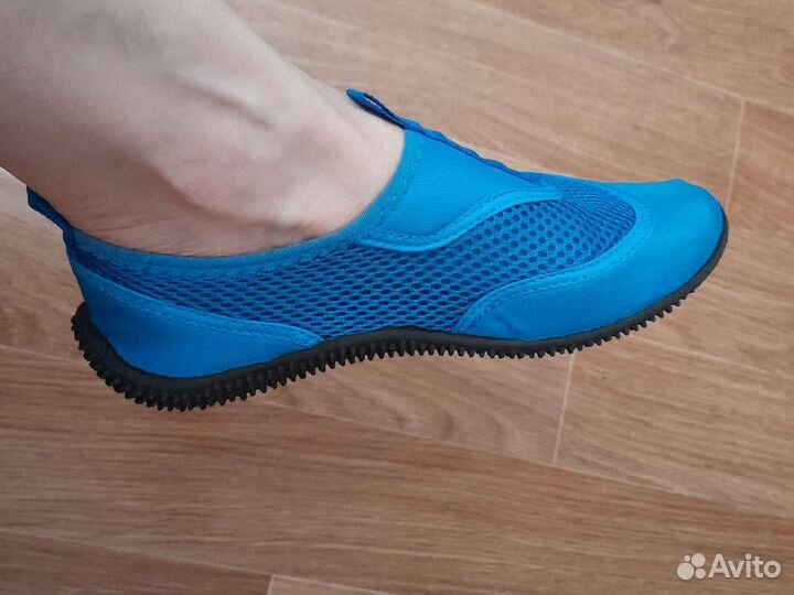 Аквашузы коралловые