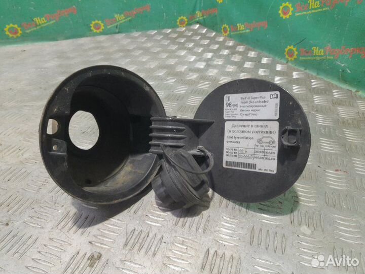 Лючок бензобака Volkswagen Polo седан 1.6