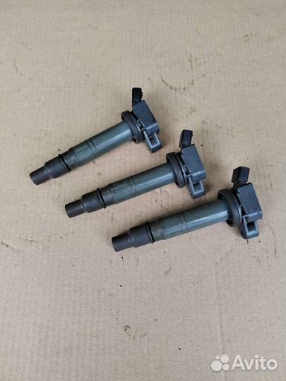 Катушка зажигания Toyota Avensis 2 T250 2003-2008