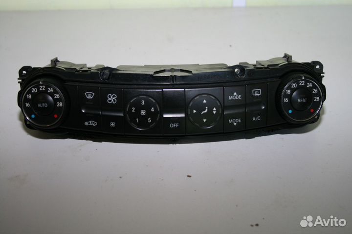 W211 Mercedes Блок климата