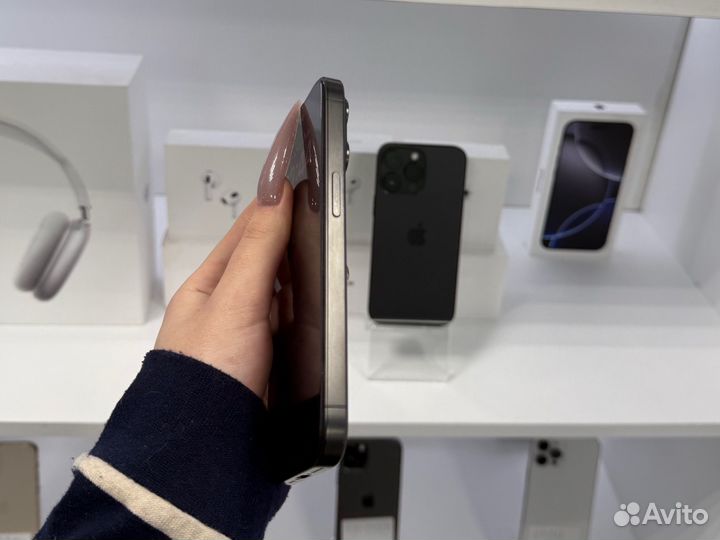 iPhone 15 Pro, 128 ГБ