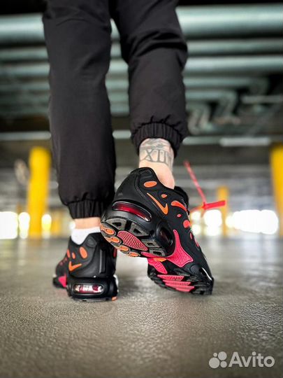 Nike Air Max Plus Drift Dragon
