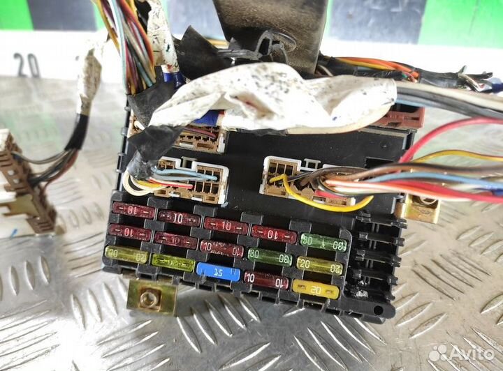 Блок предохранителей салонный Fiat Punto 1993-1999