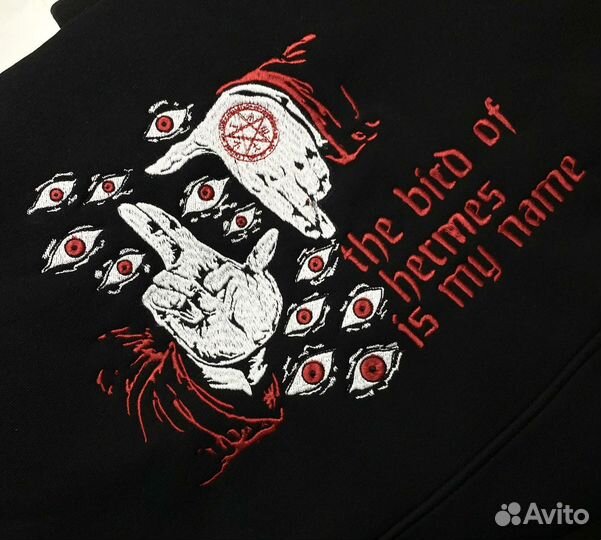 Вышивка на одежде на заказ