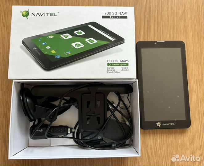 Планшетный навигатор navitel T700 3G