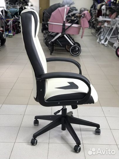 Игровое кресло Компьютерное кресло