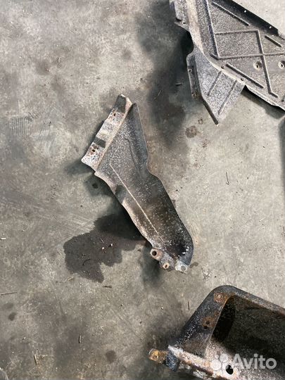 Тепловые экраны Volkswagen T4