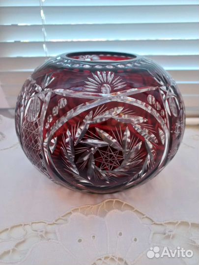 Ваза, цветной хрусталь, шар