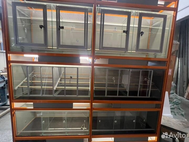 Стойка для птиц, хомяков, кроликов, рептилий