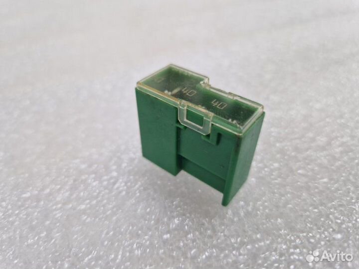 Предохранитель 40A Nissan Micra K12 CR12DE 2009