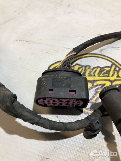 Жгут проводки на фару Audi A4 B8