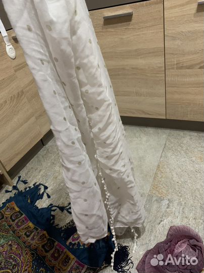 Женские шарфы и платки