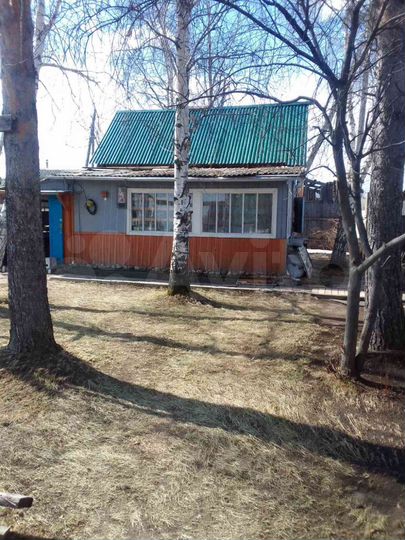 Дача 20 м² на участке 8 сот.