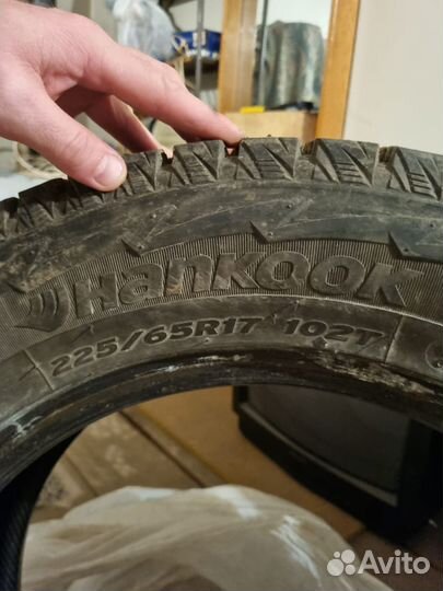 Hankook Winter I'Pike 225/65 R17