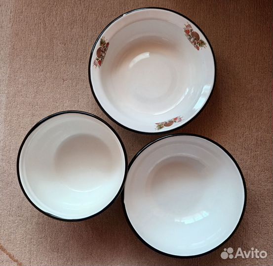 Миска эмалированная СССР