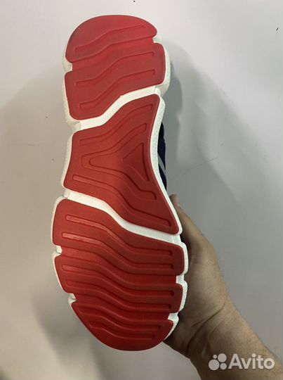 Кроссовки Adidas 45,46р