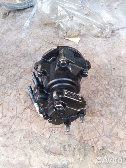 Насос гидроусилителя руля на исузу NQR-75