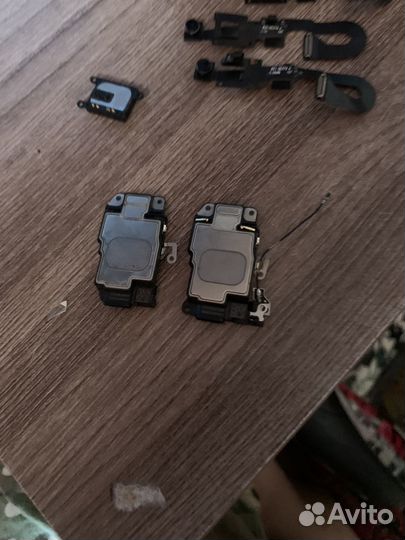 Запчасти на iPhone 8