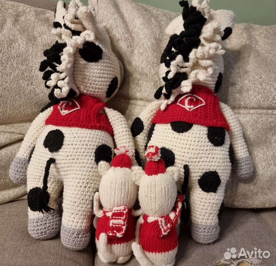 Вязаные игрушки Спартак