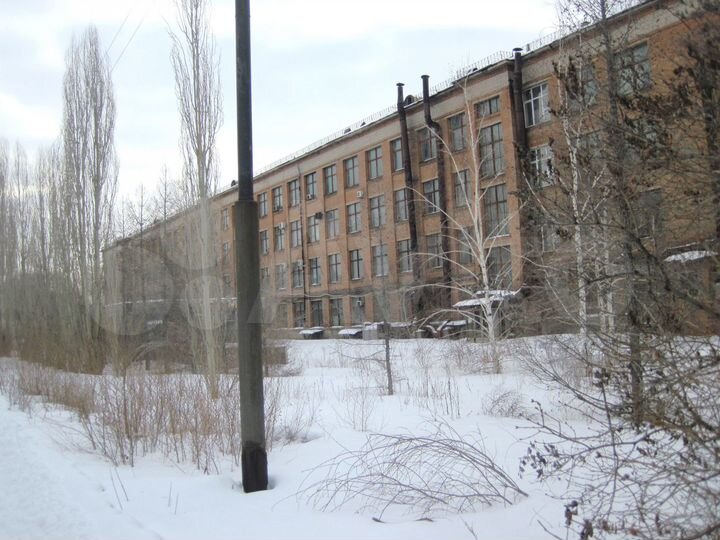 Здание, 8819 м²