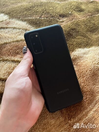 Чехол на Samsung s 20