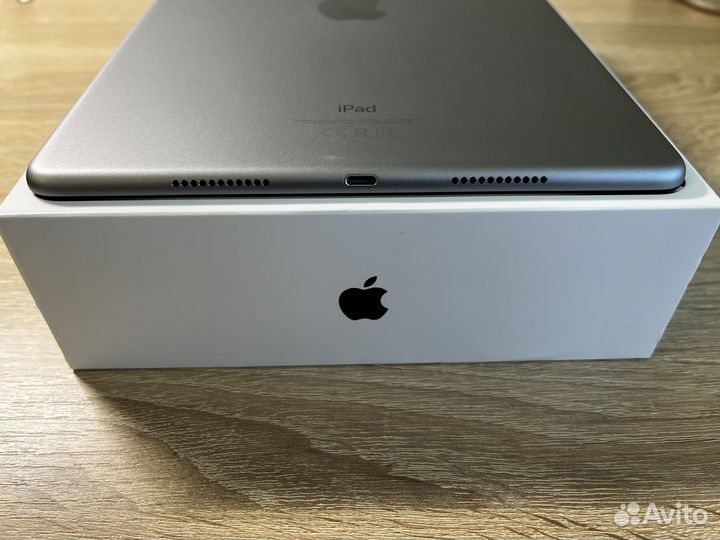 iPad pro 10.5 64gb Space gray