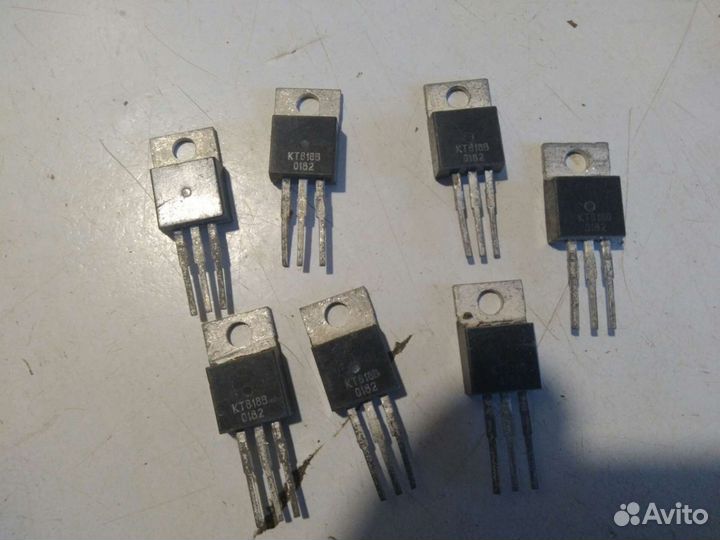 Транзисторы (2Т825,828,839,кт814,817,818,807и др.)