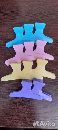 Парикмахерские принадлежности