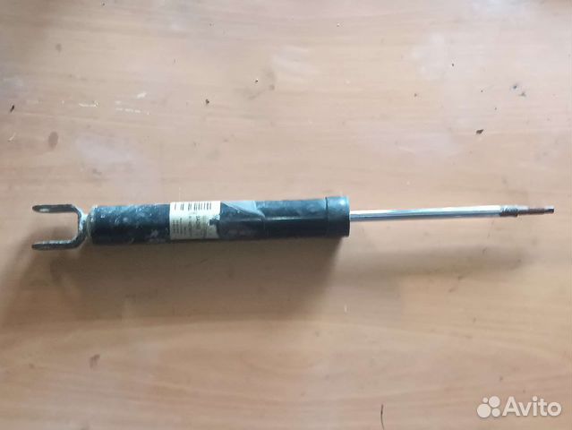 Амортизатор задний Киа Сид 1